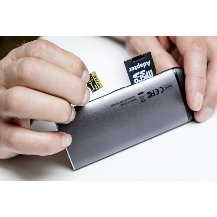 Verbatim Hub USB-C Multiport avec HDMI, Ethernet, USB 3.0 et lecteur SD/microSD Verbatim Hub USB-C Multiport avec HDMI, Ethernet, USB 3.0 et lecteur SD/microSD