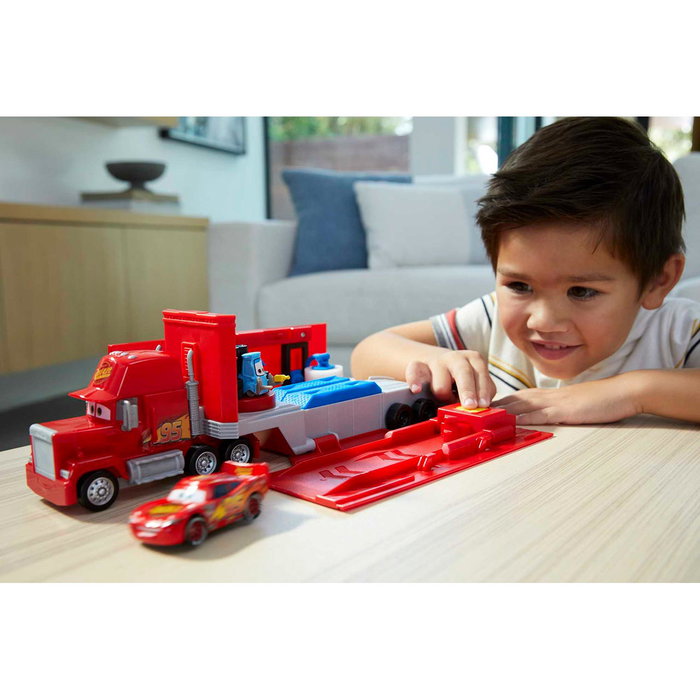 Mattel Mack Supercamion transformable Disney Pixar Cars avec Guido et piste de préparation