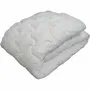 Abeil ABEIL Couette Chaude Douceur Absolue Microfibre Blanche 200x200 cm 400 g/m² - Garnissage 100% Polyester, Toucher Peau de Pêche, Piquage Étoiles