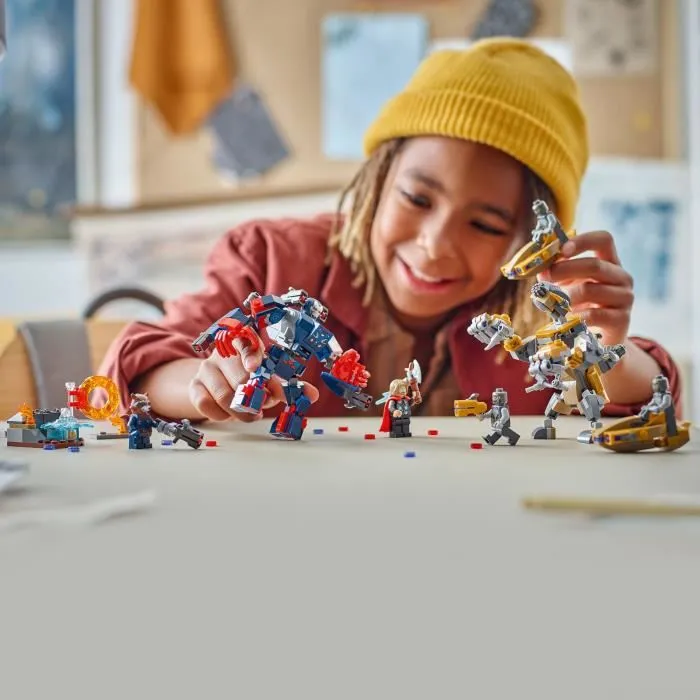 Lego Marvel 76322 Avengers : Endgame Thor Contre Chitauri - Jouet de Construction Super-Héros 373 Pièces avec 7 Minifigurines - À Partir de 8 Ans