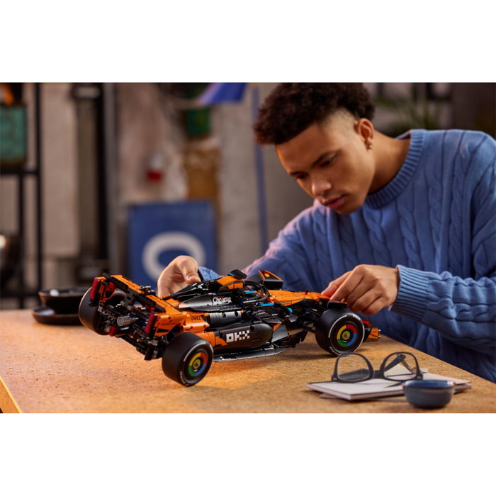 LEGO Technic 42228 Voiture McLaren MCL39 F1