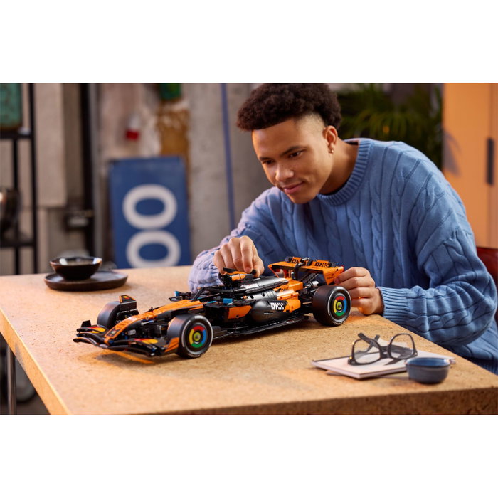 LEGO Technic 42228 Voiture McLaren MCL39 F1