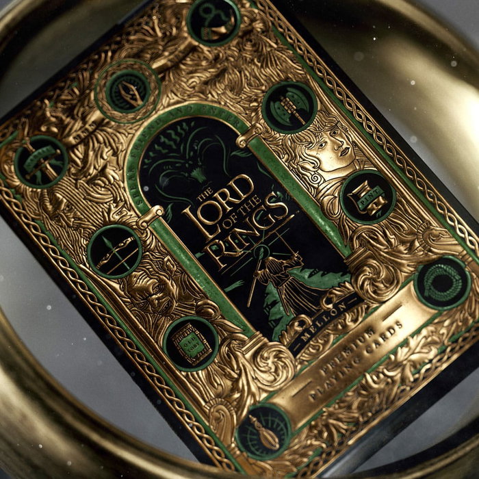 Theory11 Le Seigneur des Anneaux Premium Box Set (4 decks) de cartes à jouer Theory11 Le Seigneur des Anneaux Premium Box Set (4 decks) de cartes à jouer