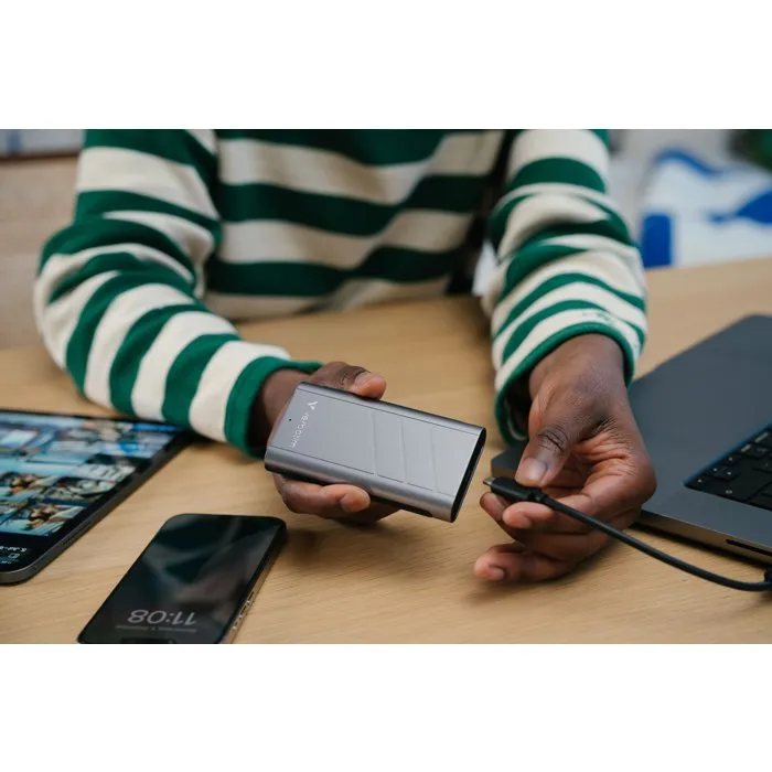 Verbatim Disque SSD Externe TurboMetal 2 To USB Gris - Boîtier Métallique Robust avec Ventilateur de Refroidissement