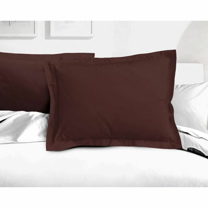 Lovely Home Lot de 2 taies d'oreiller Marron 50 x 70 cm Lovely Home Lot de 2 taies d'oreiller Marron 50 x 70 cm