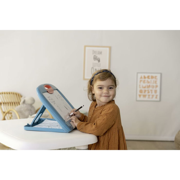 Smoby Ardoise nomade avec 3 utilisations différentes Smoby Ardoise nomade avec 3 utilisations différentes