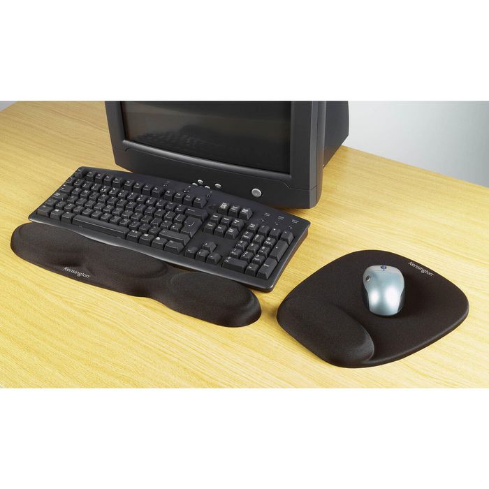Kensington K62425EU Tapis de souris avec repose-poignets intégré en mousse mémoire, noir Kensington K62425EU Tapis de souris avec repose-poignets intégré en mousse mémoire, noir