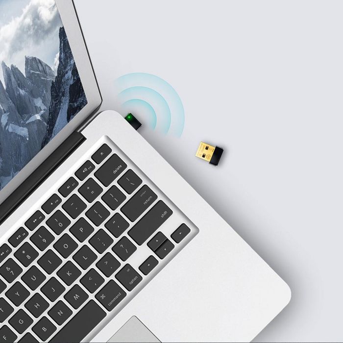 TP-Link TL-WN725N - Adaptateur USB Wi-Fi N Nano 150 Mbps, 802.11 b/g/n, USB 2.0, Noir, Compact pour Streaming et Jeux en Ligne