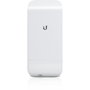 Ubiquiti NanoStation M CPE Point d'Accès Wi-Fi Extérieur 2.4 GHz PoE 10/100 Ethernet PtP, Portée 5+ km, Montage Fenêtre/Mur Inclus