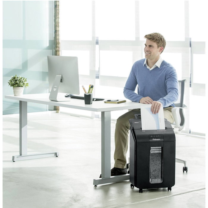 Fellowes AutoMax 100M Destructrice de documents automatique 100 feuilles Mini-Coupe 23L Noir
