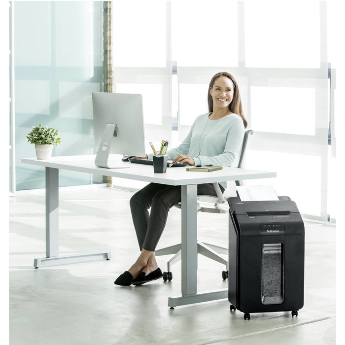 Fellowes AutoMax 100M Destructrice de documents automatique 100 feuilles Mini-Coupe 23L Noir