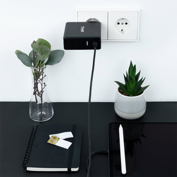 TooQ Chargeur Portable USB-C 90W TQLC-USBC90PD Noir Power Delivery