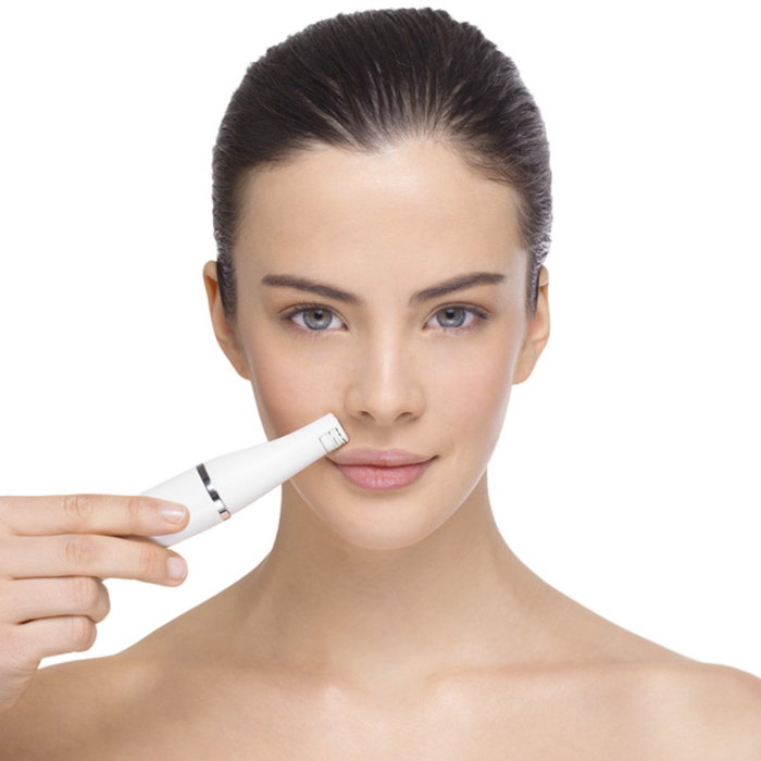 Braun FaceSpa 810 Épilateur et Brosse Nettoyante Visage Blanc