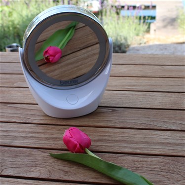 Beurer BS-49 Miroir de Maquillage à LED avec 5x Grossissement et Batterie - 12 Lumières, Sans Fil, Portable et Détachable