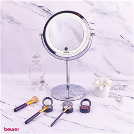 Beurer BS-55 Miroir Cosmétique de Bureau avec Éclairage LED, Fonctionne sur Piles, Grossissement 7x, Cadre Chromé