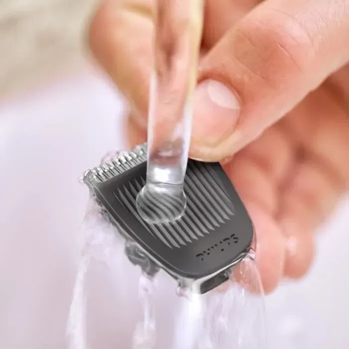 Philips MG3730/15 Series 3000 - Tondeuse Multi 8-en-1 pour Barbe et Cheveux, 11 Hauteurs de Coupe, Sabots Inclus, Autonomie 60 min