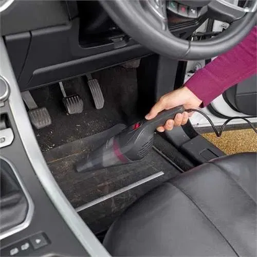 Black + Decker Aspirateur Mains pour Voiture Dusbuster Auto NVB12AV-XJ - Léger, Embout Large, 5m Cable, Alimentation Allume-Cigare