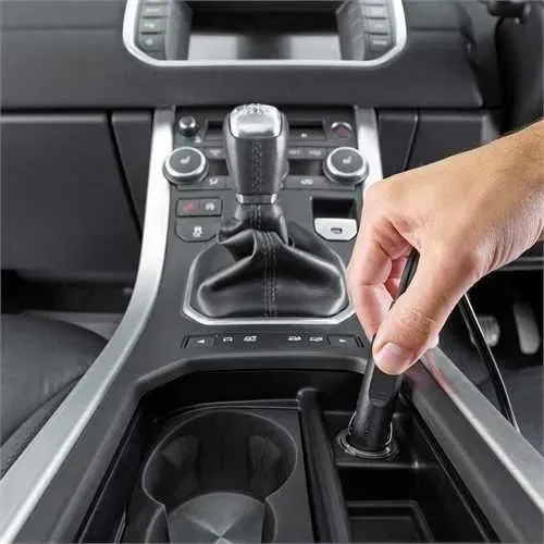 Black + Decker Aspirateur Mains pour Voiture Dusbuster Auto NVB12AV-XJ - Léger, Embout Large, 5m Cable, Alimentation Allume-Cigare