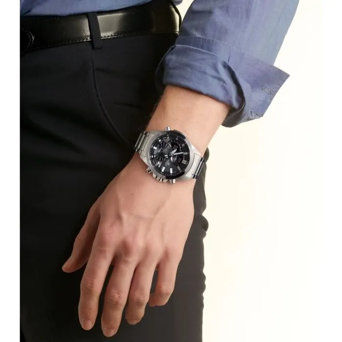 Casio ECB-30D-1AEF Montre connectée Bluetooth Smart en acier inoxydable 52,3mm argentée, étanche 10 bars, éclairage LED automatique, chronomètre