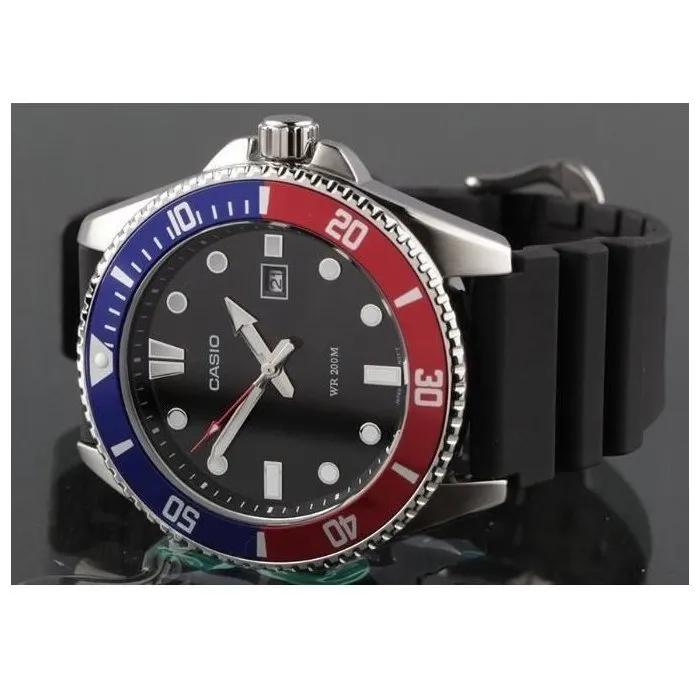 Casio Montre Homme Analogique Boîtier Acier Noir Bracelet Résine Étanche 20 Bars Verre Minéral