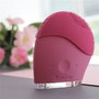 Beurer FC-49 Cepillo Facial - Brosse de Nettoyage Visage 2 en 1 en Silicone avec Massage Anti-Âge, 3 Zones de Brosses, IPX7, Rechargeable