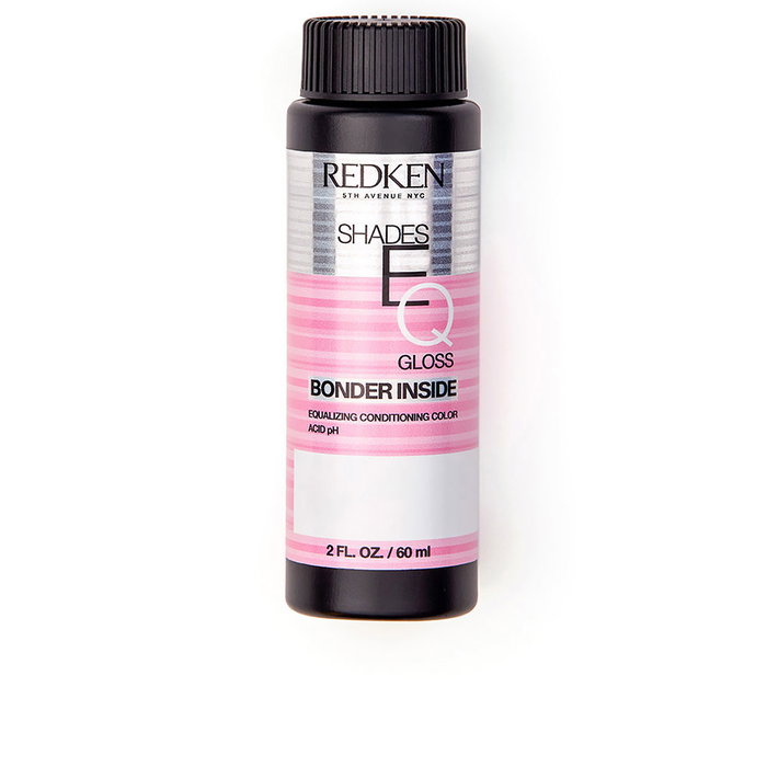 Redken Shades EQ Bonder Inside #000 Clear - Teinture Semi-Permanente Acide pour Cheveux, Éclat Exceptionnel, 3 x 60 ml Redken Shades EQ Bonder Inside #000 Clear - Teinture Semi-Permanente Acide pour Cheveux, Éclat Exceptionnel, 3 x 60 ml