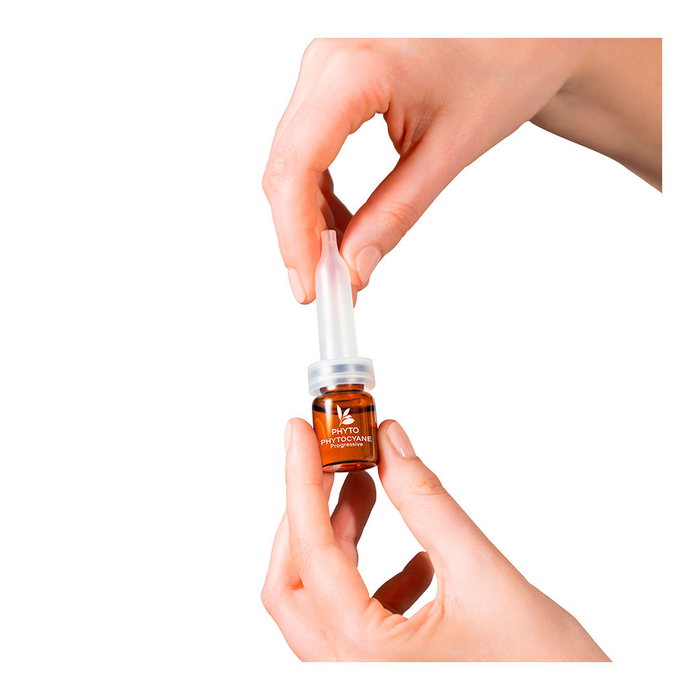 Phyto Phytocyane Traitement Anti-Chute Progressif pour Femme - Lot de 12 x 5 ml Phyto Phytocyane Traitement Anti-Chute Progressif pour Femme - Lot de 12 x 5 ml