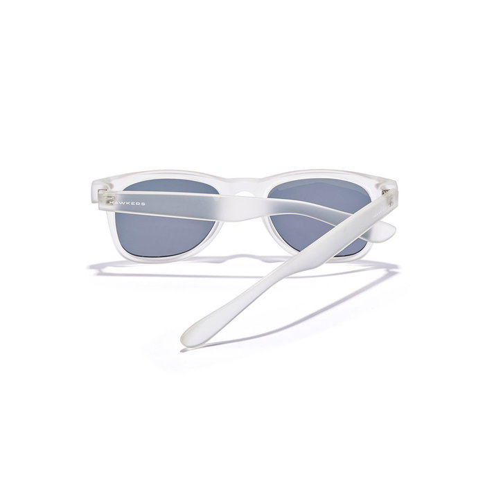 Hawkers SLATER Lunettes de Soleil Carrées Polarisées Cristal Rubis Irisé Monture Blanche Translucide Verres UV400 Unisexe TR90