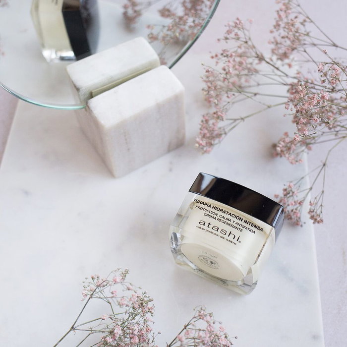 Atashi Cellular Perfection Skin Sublime thérapie hydratation intense régénérante 50 ml Atashi Cellular Perfection Skin Sublime thérapie hydratation intense régénérante 50 ml