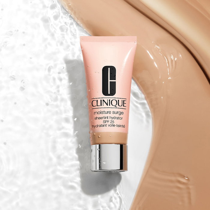 Clinique MOISTURE SURGE SPF 25 Teinté #04 40ml