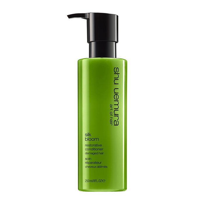 Shu Uemura Conditionneur Silk Bloom 250 mL - Soin capillaire hydratant et brillant Shu Uemura Conditionneur Silk Bloom 250 mL - Soin capillaire hydratant et brillant