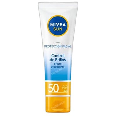 Nivea SUN Facial contrôle de la brillance SPF50 Nivea SUN Facial contrôle de la brillance SPF50