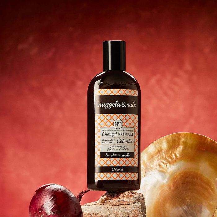 Nuggela & Sulé Shampooing Premium Nº1 extrait d'oignon rouge 100 ml Nuggela & Sulé Shampooing Premium Nº1 extrait d'oignon rouge 100 ml