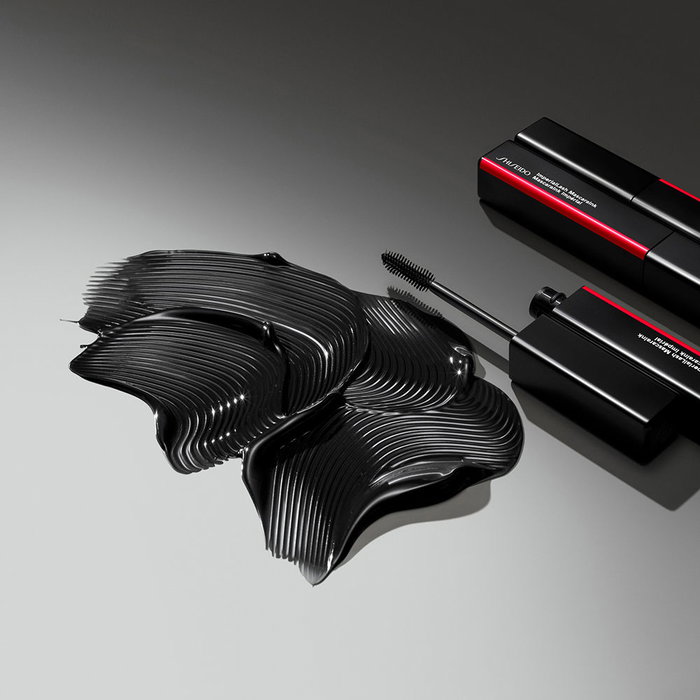 Shiseido Mascara Ink Mascara ImperialLash #01 8,5g Allonge, Définit et Volumise