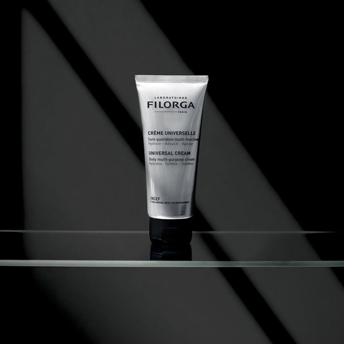 Laboratoires Filorga CRÈME UNIVERSELLE traitement quotidien polyvalent multi-usage peaux sensibles irritées régénérateur 100 ml Laboratoires Filorga CRÈME UNIVERSELLE traitement quotidien polyvalent multi-usage peaux sensibles irritées régénérateur 100 ml