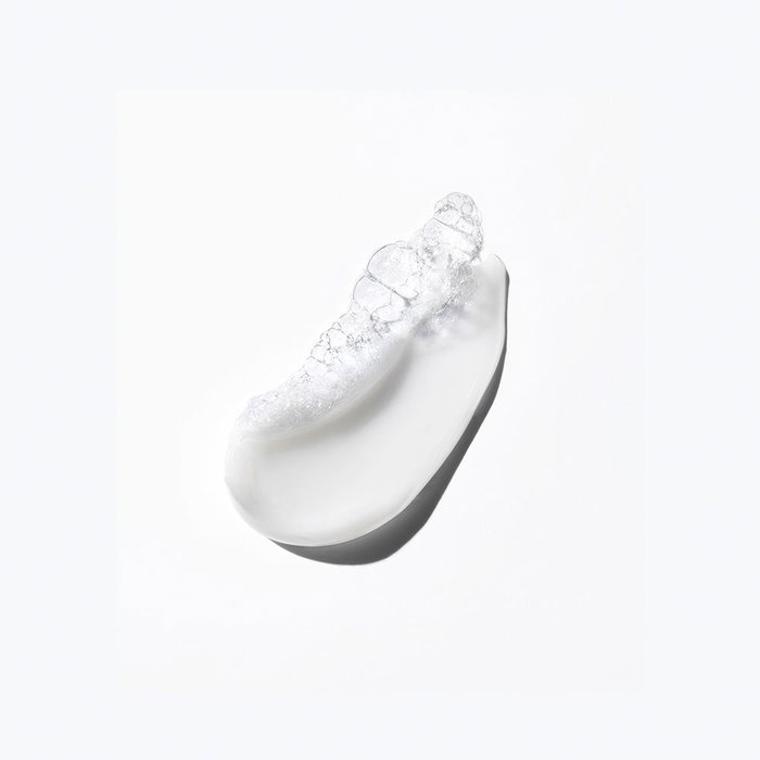 Kérastase Blond Absolu Shampoo Bain Cicaextreme - Shampoing Crème Ultra Hydratant pour Cheveux Décolorés et Sensibilisés - 250 ml