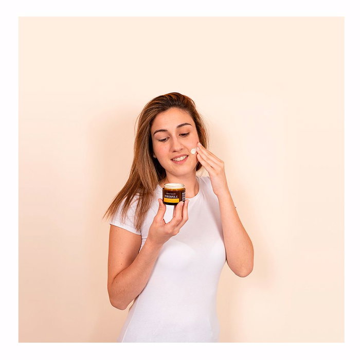 Alma Secret Crème Anti-Âge Illuminante Moringa SPF30 50 ml