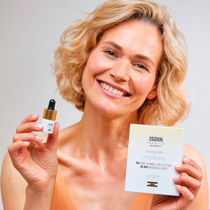 ISDIN ISDINCEUTICS Flavo-C Forte Sérum Visage 15% Vitamine C 5,3 ml ISDIN ISDINCEUTICS Flavo-C Forte Sérum Visage 15% Vitamine C 5,3 ml