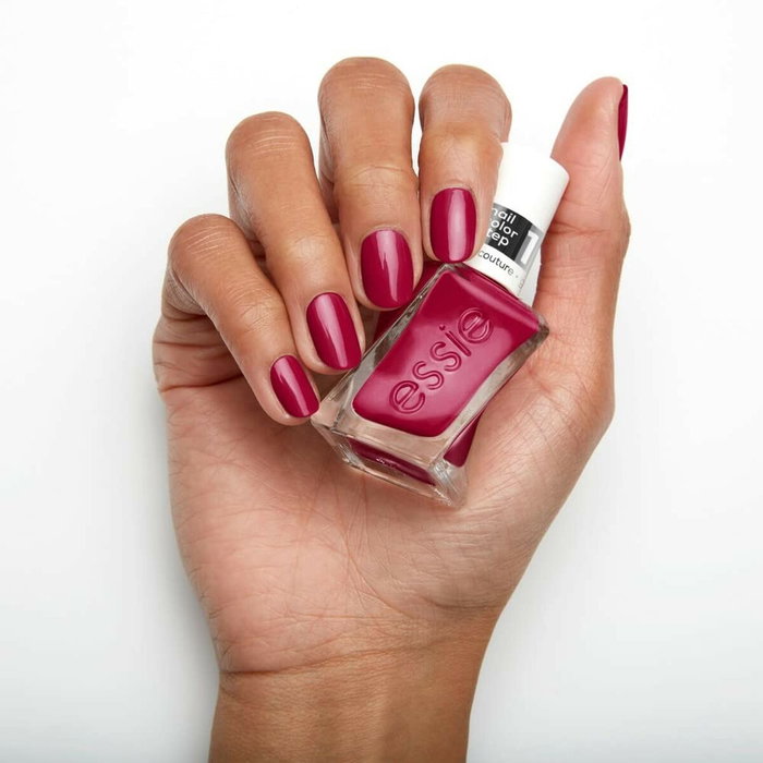 Essie Gel Couture 541-chevron trend