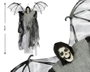 Atosa Squelette suspendu avec cape noire et ailes de chauve-souris 60x50cm