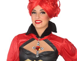 Collier de croix argentée avec gemme rouge pour déguisement de vampire 50 cm