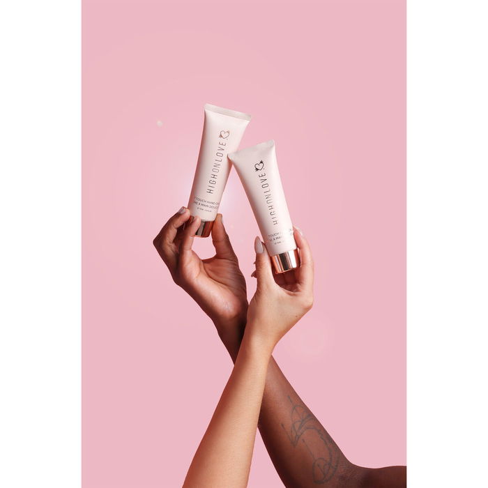 Lotion mains High on Love