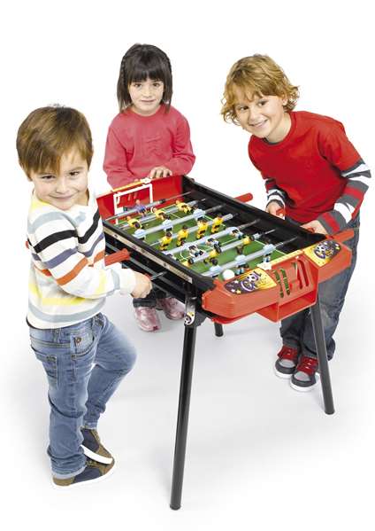 Chicos - Football de table stratégique Liga pour enfants, joueurs interchangeables et mobiles, dimensions 79x66x68 cm, en plastique Chicos - Football de table stratégique Liga pour enfants, joueurs interchangeables et mobiles, dimensions 79x66x68 cm, en plastique