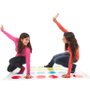 Hasbro Twister 98831 - Jeu d'adresse et d'équilibre pour enfants - Tapis de jeu imperméable 140x140 cm - A partir de 6 ans