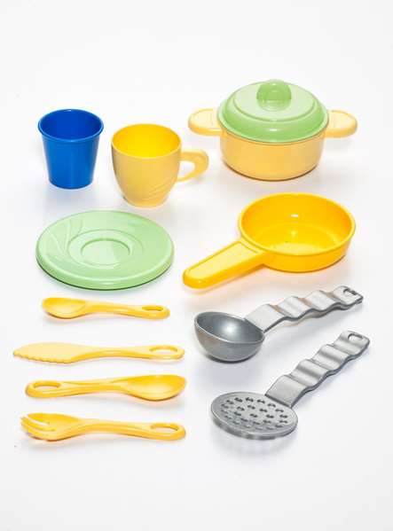 Molto Ma première cuisine de 68 cm pour enfant avec 12 accessoires, âge recommandé 2 ans et plus