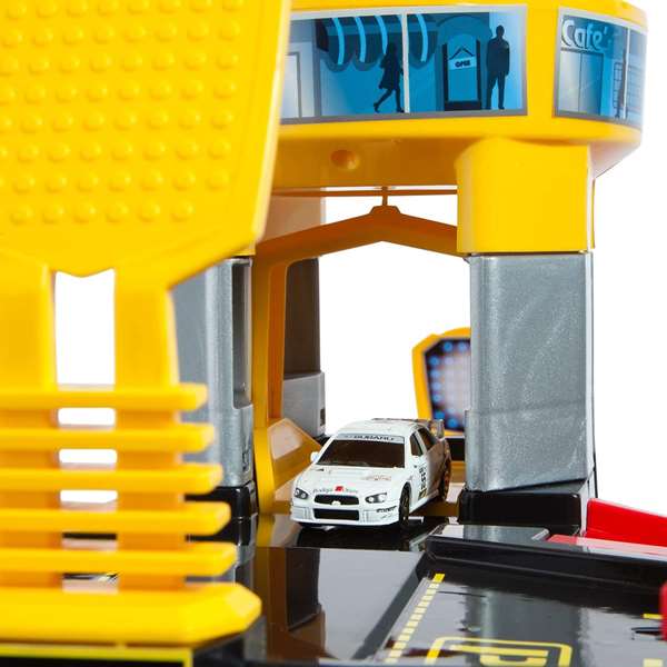 Molto - Parking pour voitures - 6 étages - Dimensions 78 x 65 x 51 cm - Jouet en plastique - Pour enfants dès 3 ans Molto - Parking pour voitures - 6 étages - Dimensions 78 x 65 x 51 cm - Jouet en plastique - Pour enfants dès 3 ans
