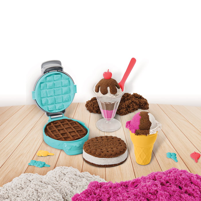 Spin Master Kinetic Sand - Pâtisserie Glacée avec Arômes et Toppings - Jeu Multilingue Spin Master Kinetic Sand - Pâtisserie Glacée avec Arômes et Toppings - Jeu Multilingue