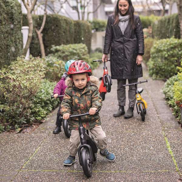 Ociotrends Biciclette sans pédales d'équilibre Tech Balance pour enfant 10 pouces, noir, polypropylène Ociotrends Biciclette sans pédales d'équilibre Tech Balance pour enfant 10 pouces, noir, polypropylène