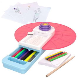 Color Baby Studio de design de mode, jeu créatif pour créer vos stylismes avec plus de 170 combinaisons, à partir de 3 ans