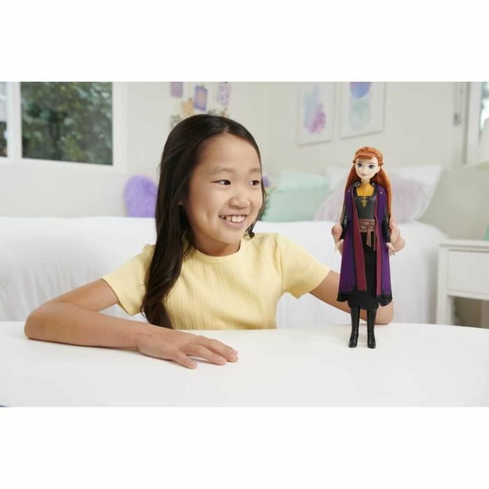 Mattel La Reine des Neiges 2 - Poupée Anna avec tenue de voyage et accessoires Mattel La Reine des Neiges 2 - Poupée Anna avec tenue de voyage et accessoires